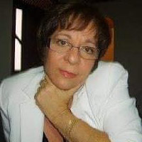 Sueli Monteiro - formada em fonoaudiologia e filosofia, professora unissued, aposentada.